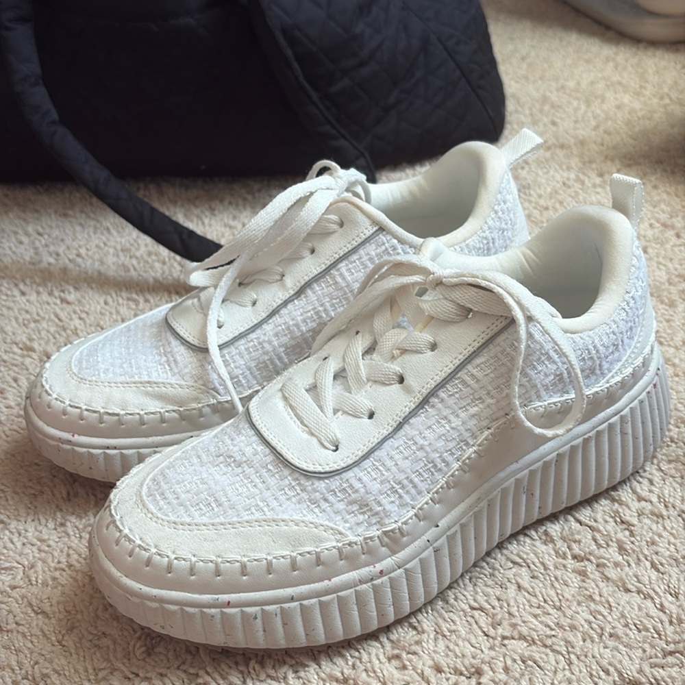 Dream Pairs Amazon tweed sneaker